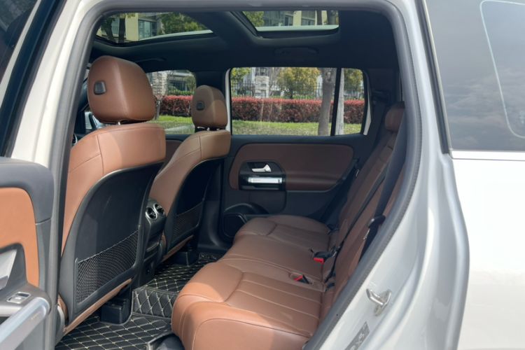 Used Mercedes-Benz GLB 2023 GLB 200 Dynamic Edition Interior 2