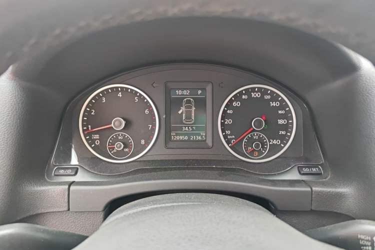 Used Volkswagen Tiguan L 2016 300TSI Automatic Two-Wheel Drive Trend Edition