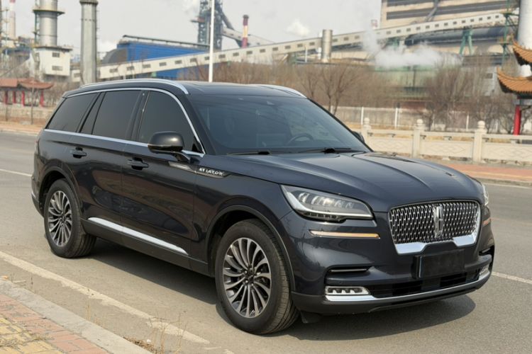 Used Lincoln Aviator 2023 3.0T V6 All-Wheel Drive Zunya Cruise Version 7 Seats
