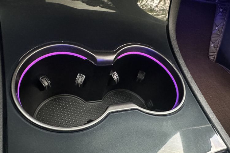 Used Hongqi EH7 2024 820 Pro Interior 10