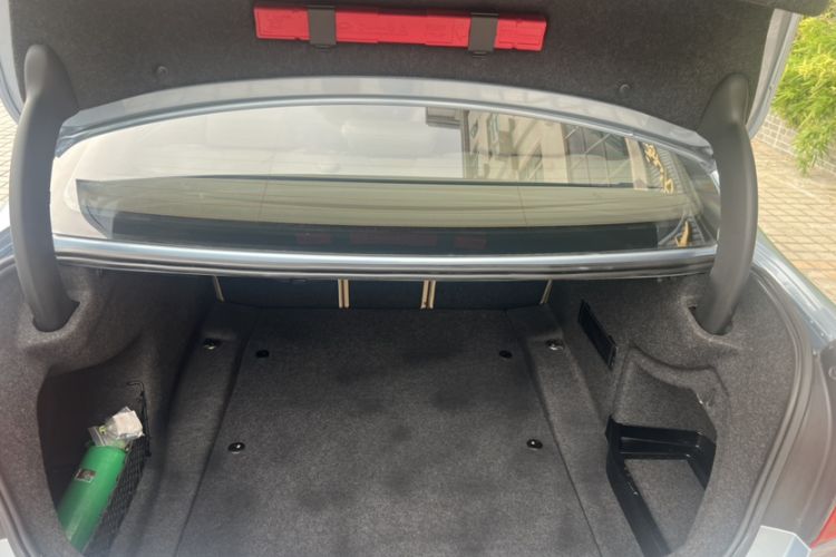 Used BMW 3 Series 2015 320Li Fashion Model Trunk