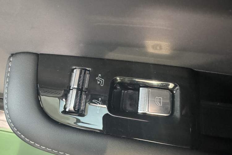 Used Zeekr 001 2022 Long-Range Dual-Motor WE Edition
