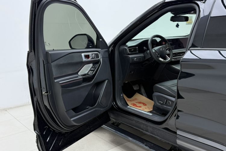 Used Ford Explorer 2023 EcoBoost 285 4x4 ST-LINE 6-Seater