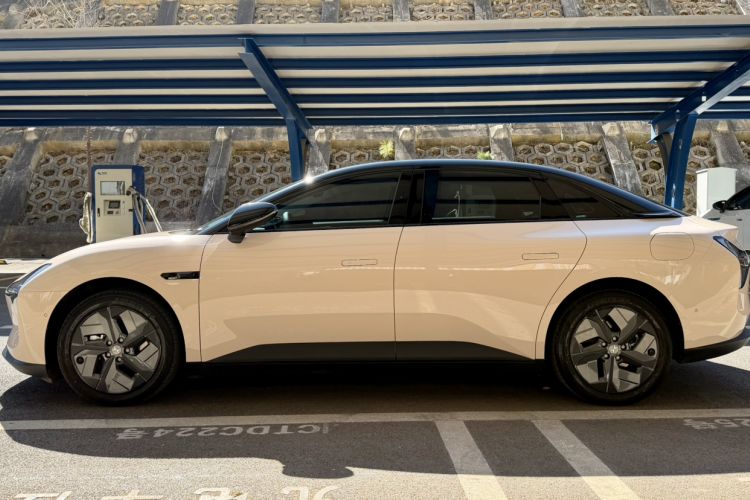 Used XPeng MONA M03 2024 620 with Ultra-Long Range
