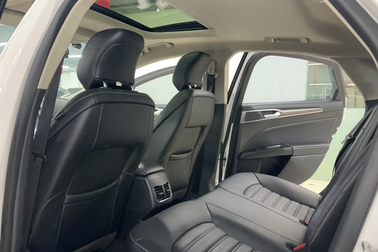 Used Ford Mondeo 2020 EcoBoost 180 Stylish Model
