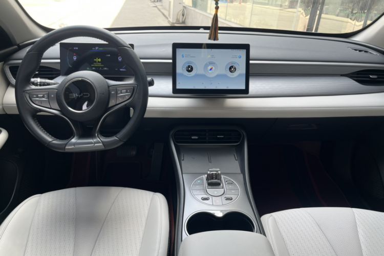 Used BYD Seal 05 DM-i 2025 DM-i Smart Drive 55KM Luxury Model Interior 3