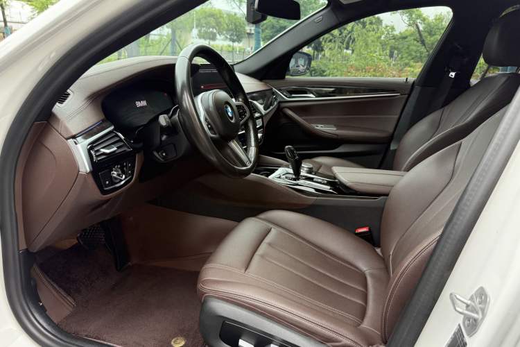 Used BMW 5 Series 2020 525Li M Sport Package