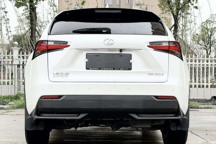 Used Lexus NX 2017 200 Front-Wheel-Drive X-Trail SE Edition