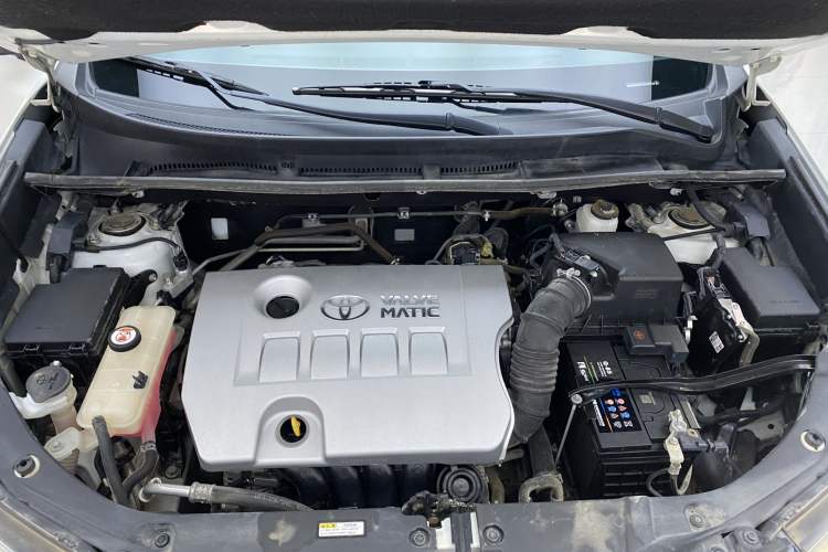 Used Toyota RAV4 2019 2.0L CVT Two-Wheel Drive Fashion X Limited Edition China VI Standard Interior 7