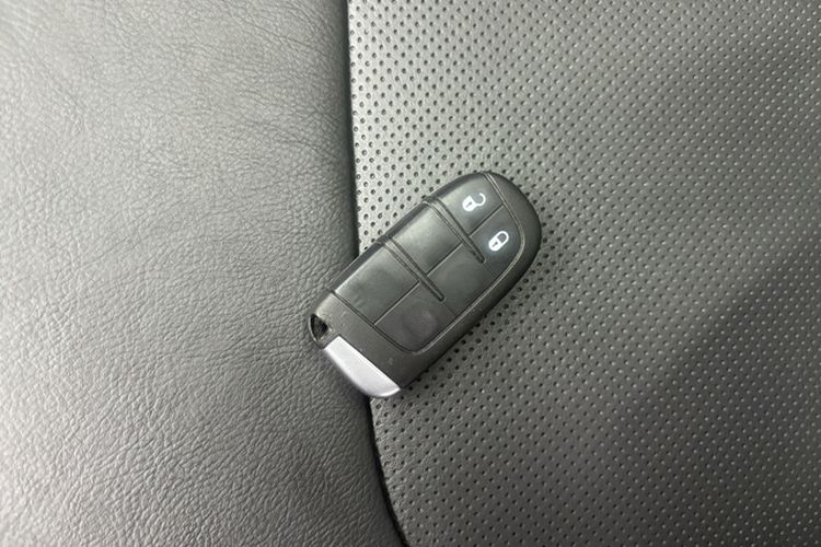 Used Jeep Compass 2017 200T Automatic Family Edition