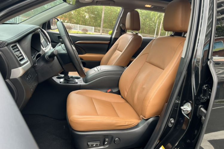 Used Toyota Highlander 2020 2.0T Four-Wheel Drive Millionth Anniversary Edition 7 Seats