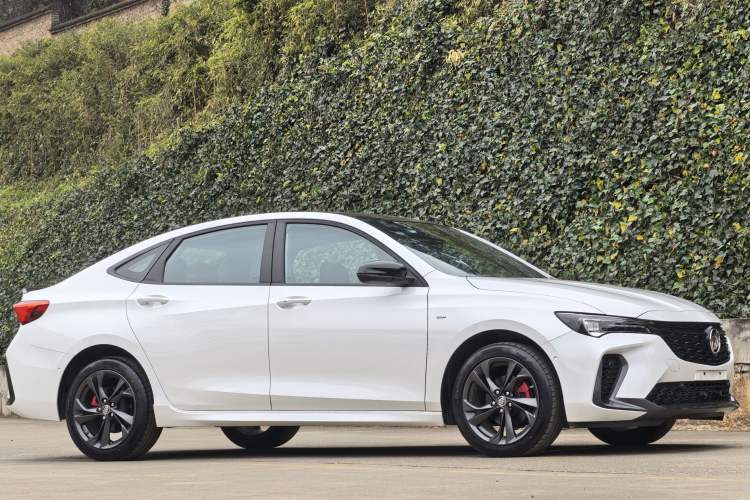 Used Buick Verano 2023 Pro GS Swift Edition Exterior 2