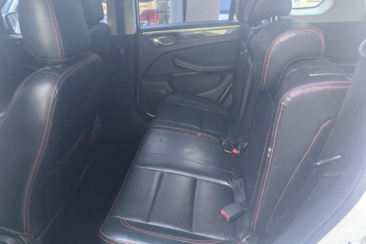 Used Zotye Domy X5 2016 1.5T Manual Luxury 7-Seater China V Emission Standard