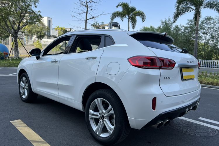 Used Wey VV5 2019 1.5T Two-Wheel Drive Smart Pioneer
