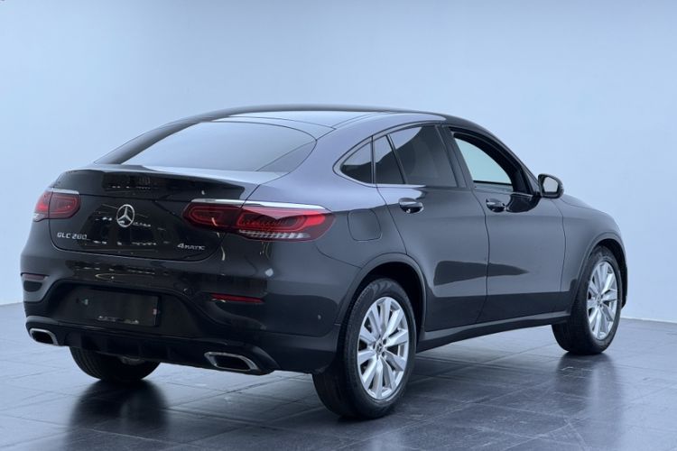 Used Mercedes-Benz GLC Coupe 2020 GLC 260 4MATIC Coupe SUV

