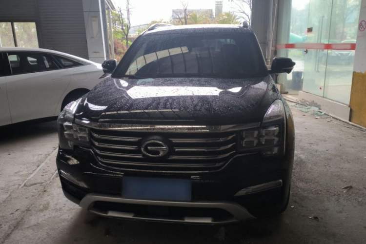 Used GAC Trumpchi GS8 2017 320T Two-Wheel Drive Luxury Smart Connectivity Version (7 Seats)