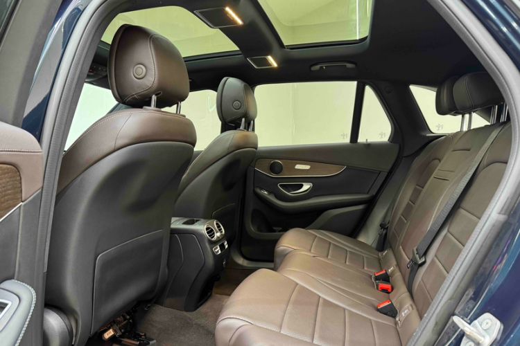 Used Mercedes-Benz GLC 2022 Second Facelift GLC 260 L 4MATIC Luxury Edition