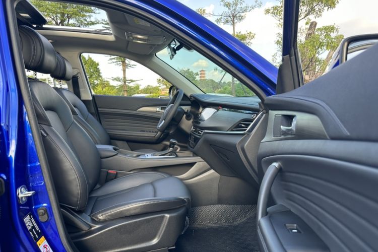 Used Changan CS35PLUS 2019 1.4T DCT Smart Connect Blue Whale Edition
