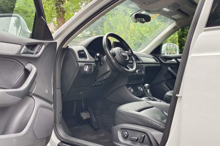 Used Audi Q3 2015 35 TFSI quattro Technology Edition