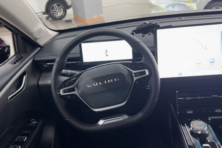 Used Wuling Xingguang 2023 150 Advanced Edition