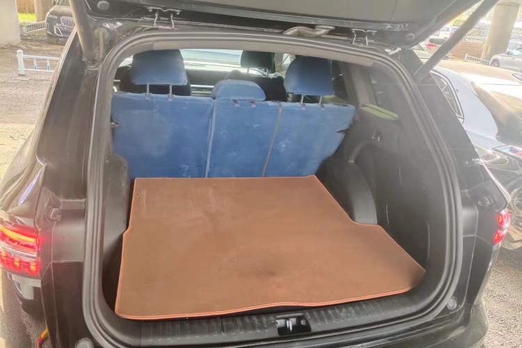 Used Geely Auto Monjaro L 2024 2.0TD High-Power Automatic Two-Wheel Drive Skyline Edition Trunk