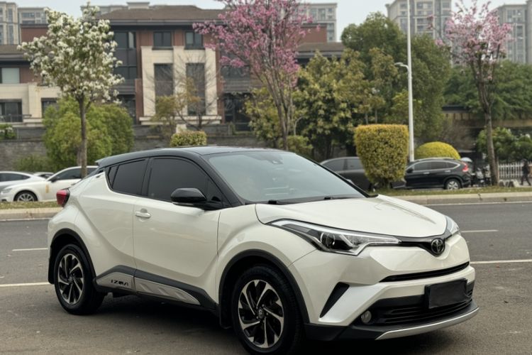 Used Toyota IZOA 2018 2.0L Yichi Edition China V Standard

