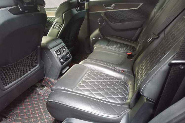 Used Hongqi HS7 2019 3.0T Automatic All-Wheel Drive Smart Connect Flagship Edition
