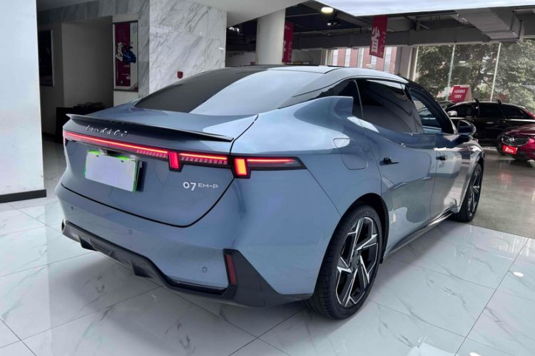 Used Lynk & Co 07 2024 EM-P 126 Long-Range Ultra
