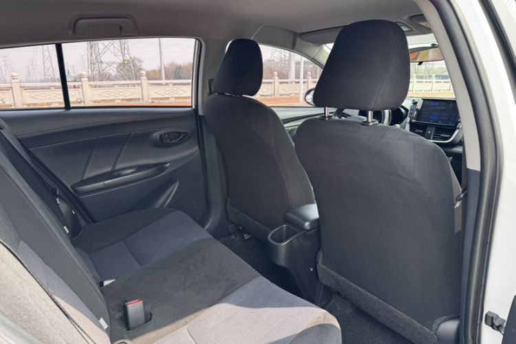 Used Toyota YARiS L Zhi Xuan 2016 Revised 1.5E CVT Charming Edition Interior 5