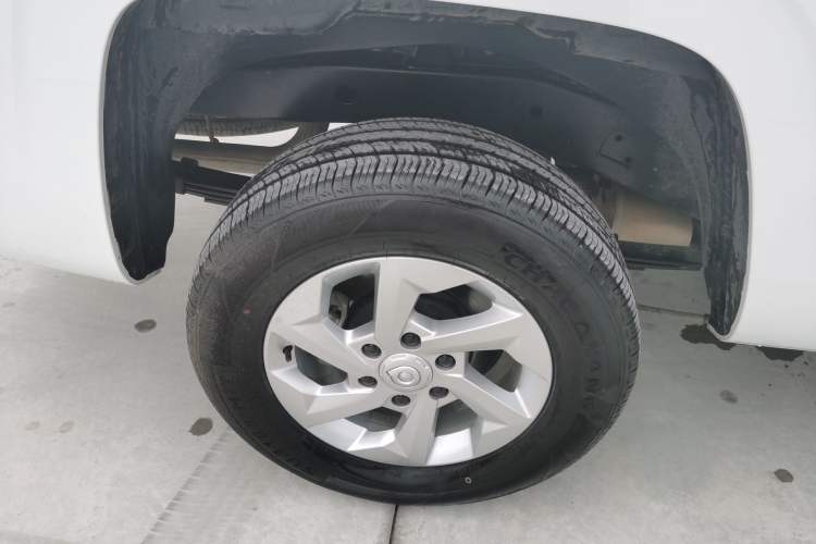 Used Great Wall King Kong Poer 2024 2.0T Manual Gasoline Two-Wheel-Drive Elite Flatbed
