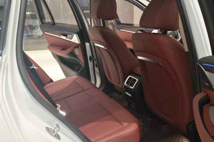 Used BMW X3 2023 Restyled xDrive30i Leading Edition M Night Sky Package
