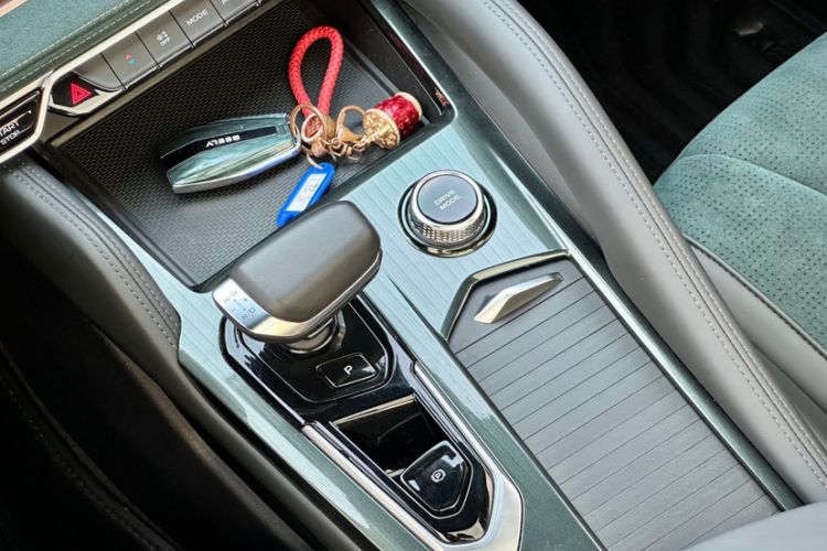 Used Geely Auto Monjaro L 2021 2.0TD DCT EVO Two-Wheel Drive Prestige Version