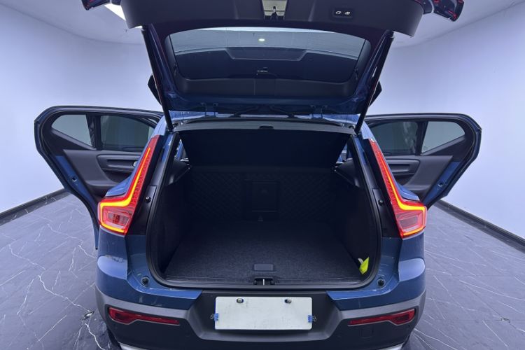 Used Volvo XC40 2023 B3 Smart & Stylish Edition