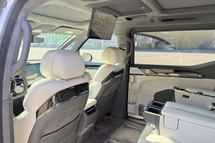 Used Zeekr 009 2022 WE Edition