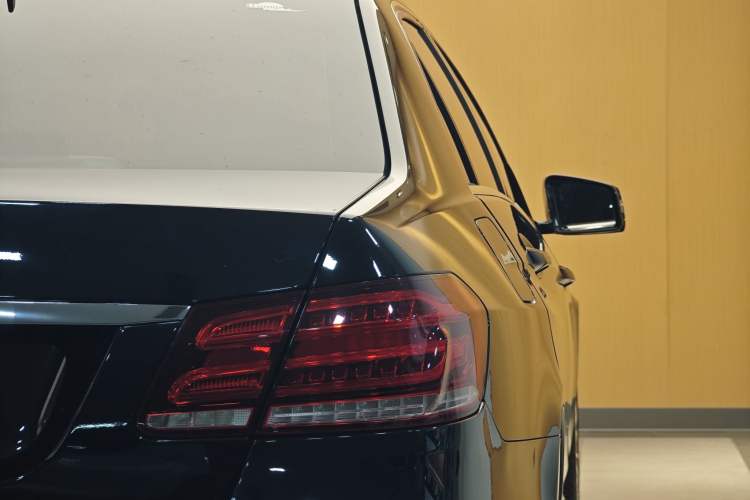 Used Mercedes-Benz E-Class 2015 Revised E 260 L
