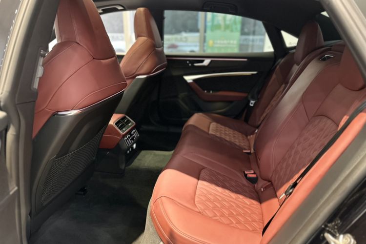 Used Audi A7L 2023 45 TFSI quattro S-line Black Warrior Edition
