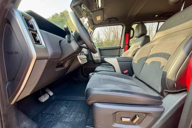 Used iCAR V23 2026 Model V23S 501 Four-Wheel Drive Peak Performance Edition