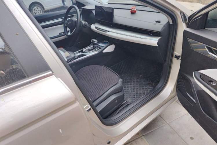 Used Geely Auto Emgrand L 2022 1.4T CVT Flagship Edition