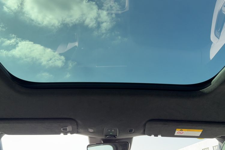 Used Nio ES6 2024 75 kWh Headliner