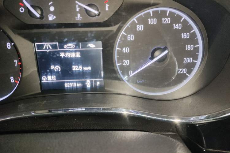 Used Buick Encore 2017 18T Automatic Two-Wheel Drive Urban Leading Model