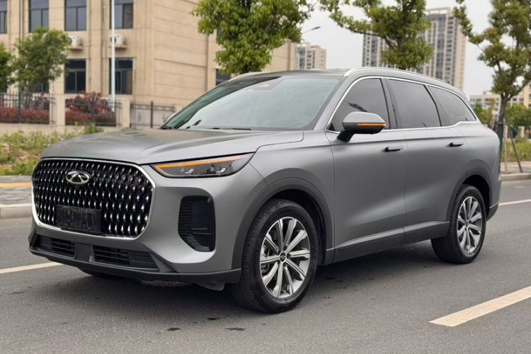 Used Chery Tiggo 8 L 2025 Model 2.0T Two-Wheel Drive Changhong Edition—5 Seaters