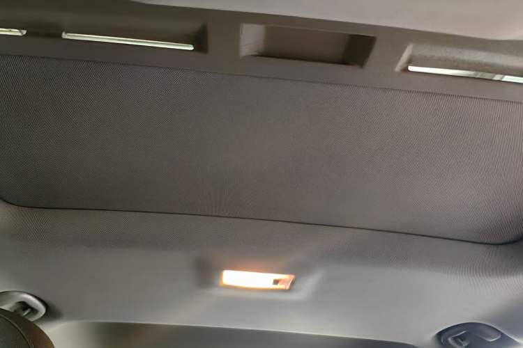 Used Chevrolet Trax 2016 1.4T Automatic Two-Wheel Drive Comfort Version with Sunroof