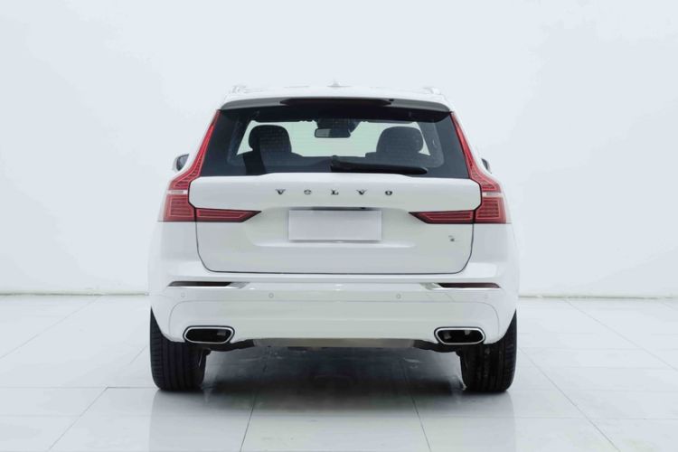 Used Volvo XC60 2021 T5 4x4 Smart Luxury Edition Exterior 5
