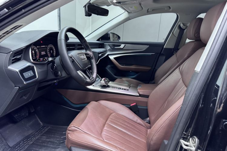 Used Audi A6L 2022 40 TFSI Luxury Dynamic Model Interior 3