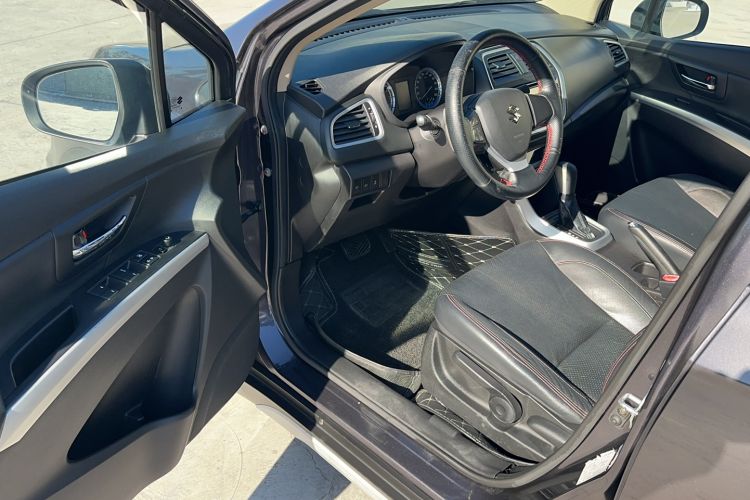 Used Suzuki S-Cross 2014 1.6L CVT Two-Wheel Drive Elite Version