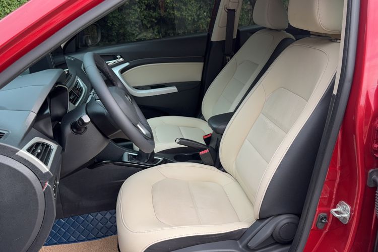 Used Changan Alsvin V7 2015 1.6L Manual Enjoyment Model China IV Standard
