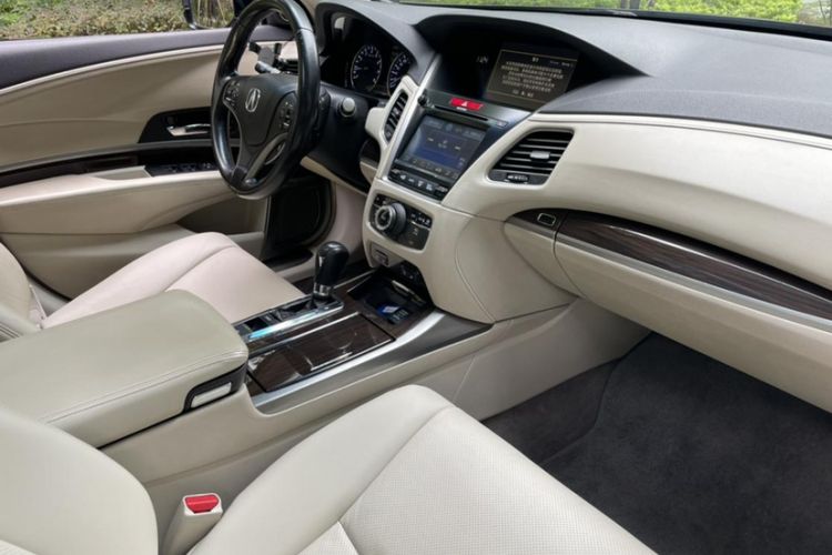 Used Acura RLX 2013 3.5L PAWS Edition