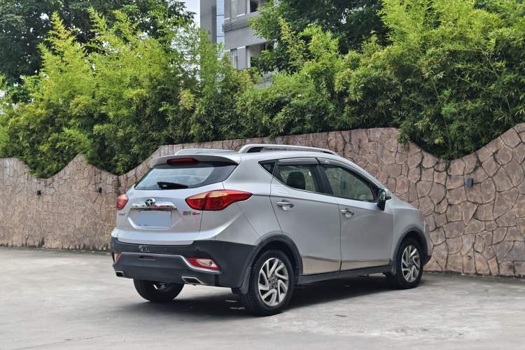 Used JAC Refine S3 2016 1.5L CVT Luxury Smart Premium Edition