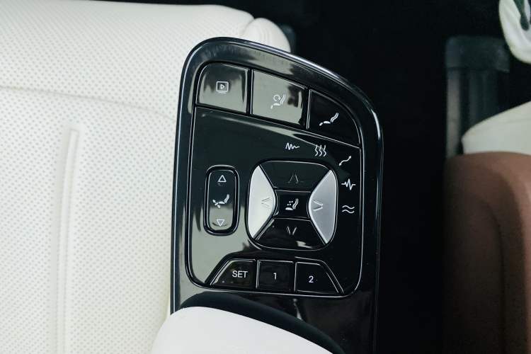 Used BYD Xia 2025 DM-i 1.5T 180km Excellence Model