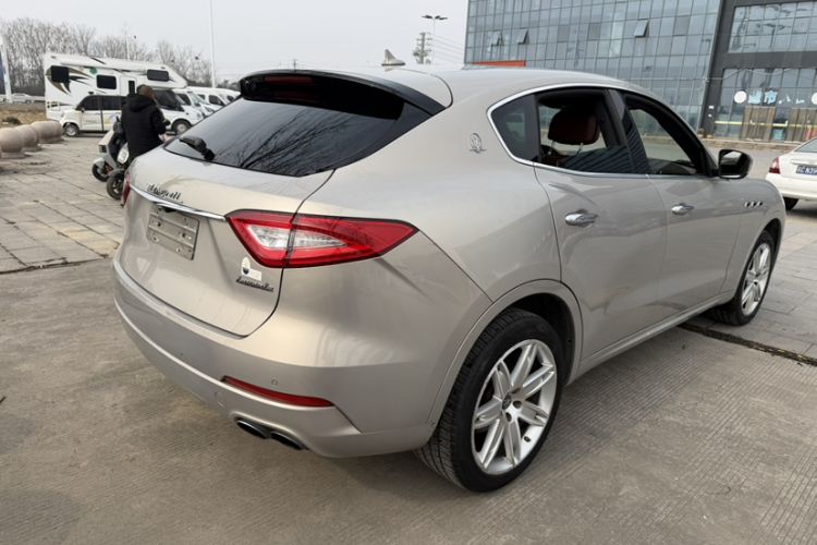 Used Maserati Levante 2018 3.0T Luxury Zegna Edition